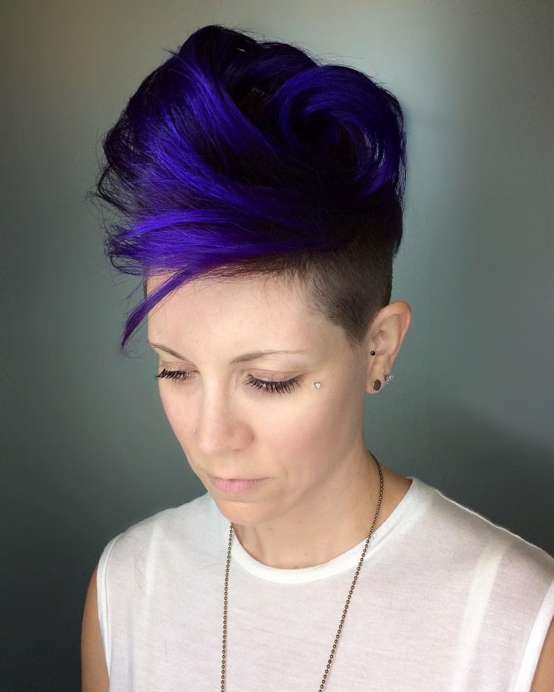 46. Bold and Vibrant Pixie Style