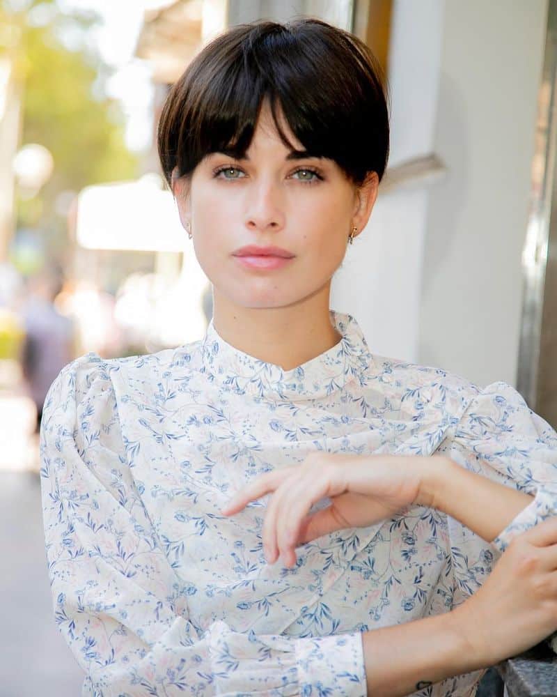 21. Flirty and Fun Pixie Cut