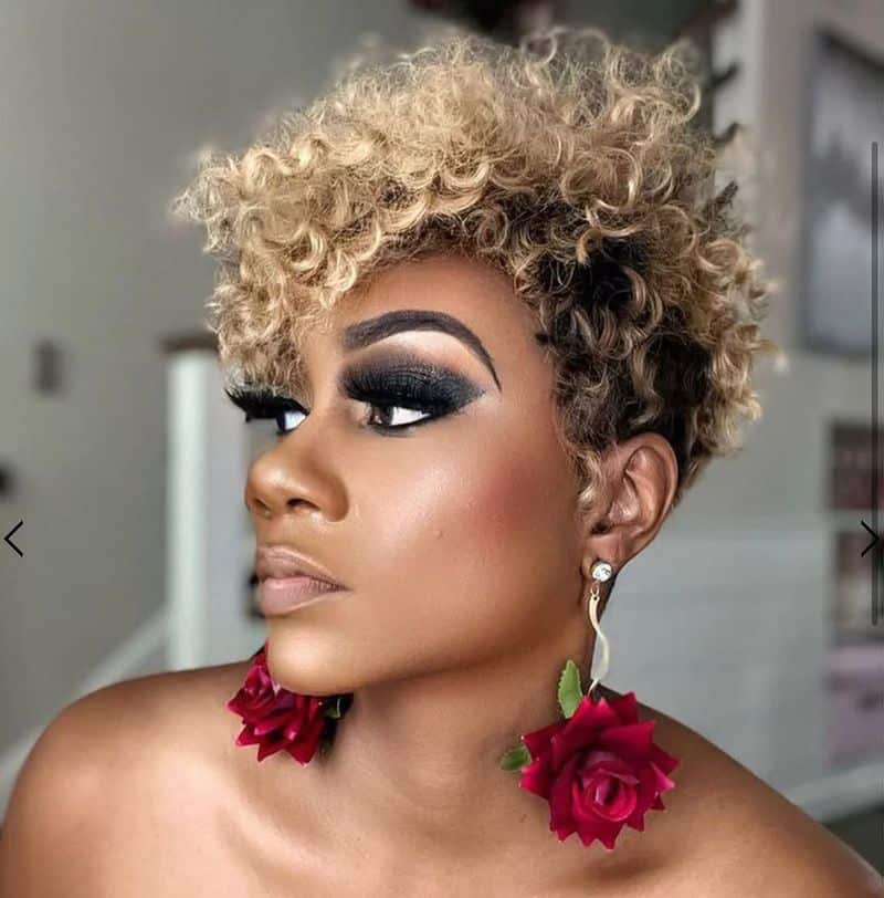 27. Honey Blonde Curly Crop