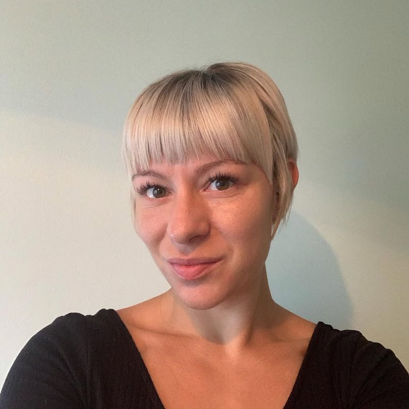 10. Pale Blonde Micro-Fringe Crop