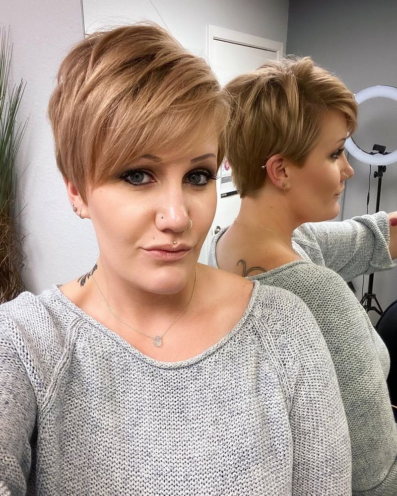 52. Swept-Side Honey Blonde Crop