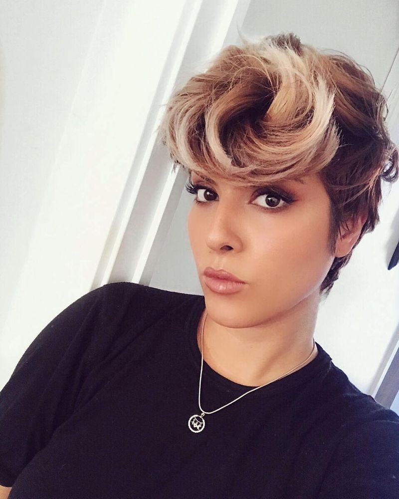 14. Tousled Brown Pixie with Blonde Sweep