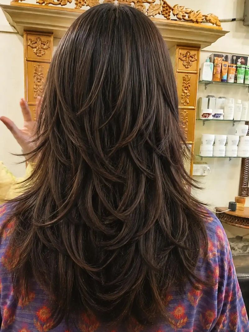 42. V-Cut Feathered Layers